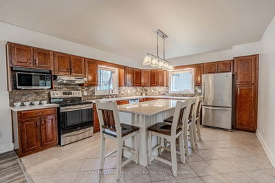 1166 Sunnidale Rd, Springwater - Centre Vespra image-0-3