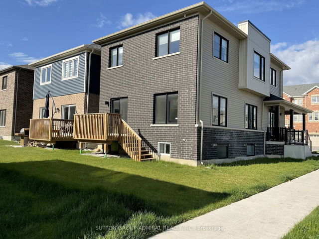 66 Harvest Crescent