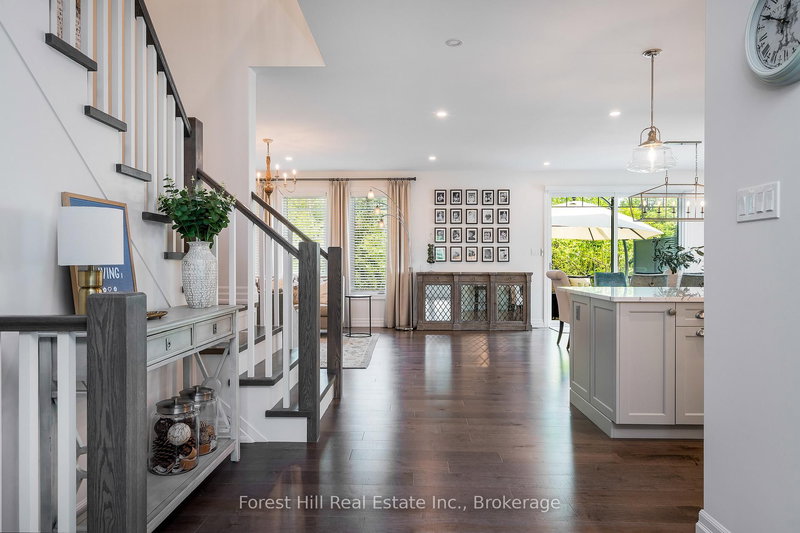 155 Glenlake Blvd, Collingwood, L9Y 0X2 | Image 3