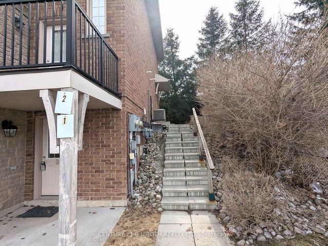 2 - 175 Stanley Street