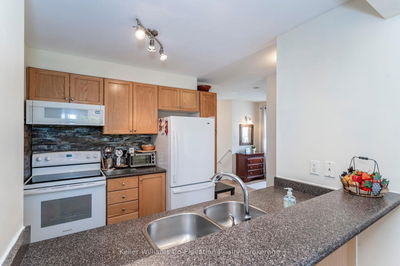 105 Southwinds Cres, Midland - Midland image-0-2
