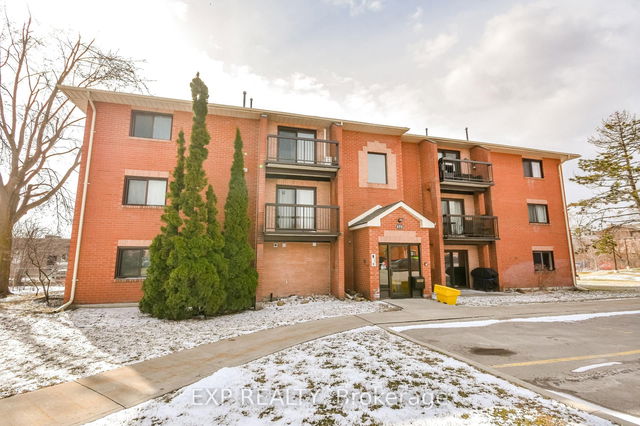F1 - 171 Edgehill Drive