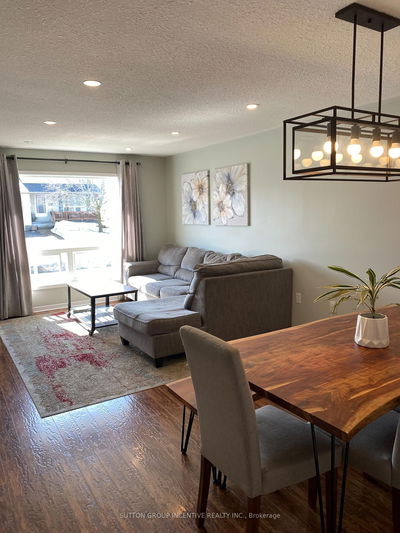 28 Courtney Cres, Orillia - Orillia image-0-4