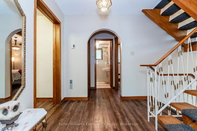 9 Bourgeois Crt, Tiny - Rural Tiny image-0-4