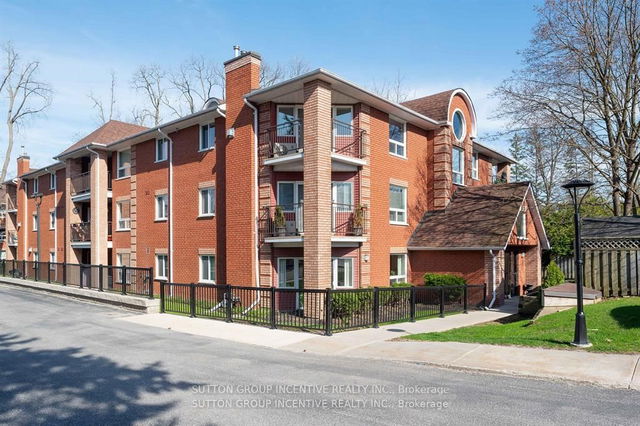 305 - 131 Clapperton Street