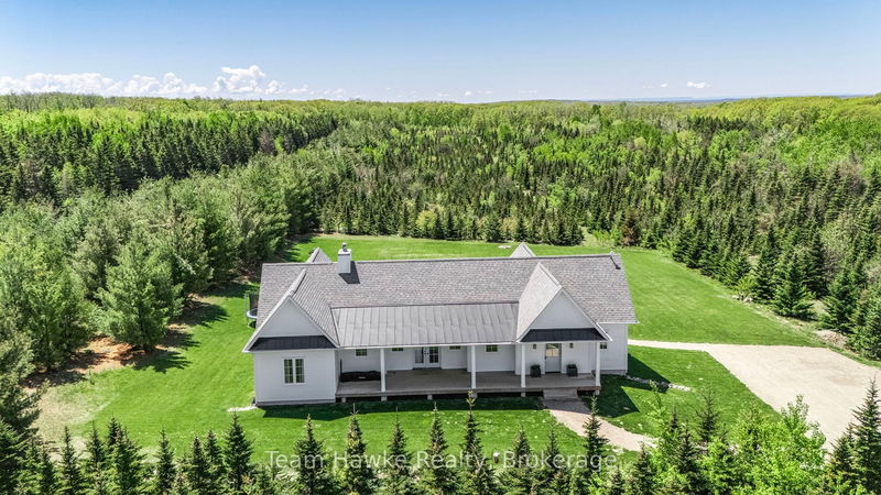 1620 Methodist Point Rd, Tiny - Rural Tiny image-0-0