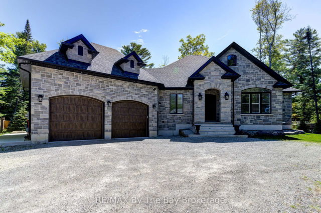 833 Eastdale Drive