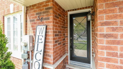 54 Succession Cres, Barrie - Innis-Shore image-0-2