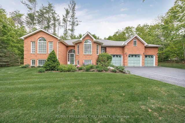 7 Pineview Drive