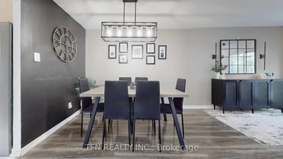 Unit 32 — 52 Adelaide Street — more photos