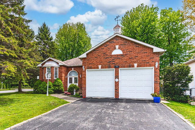 Lower - 30 Brouwer Crescent