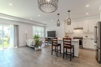 20 Lisa St, Wasaga Beach - Wasaga Beach image-0-2