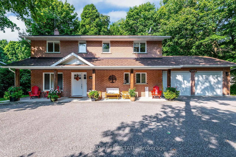 100 Desroches Tr, Tiny, L9M 0H9 | Image 2