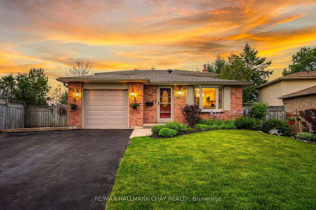 18 Riverwood Court