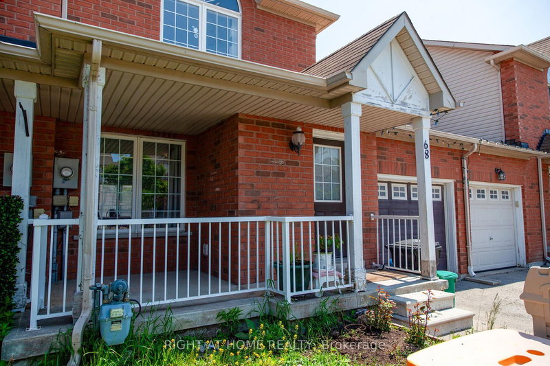 68 Trevino Circ, Barrie, L4M 6T9 | Image 2