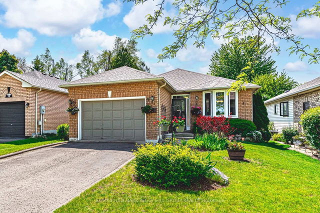 24 Nicholson Drive