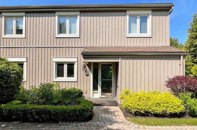 564 Oxbow Crescent