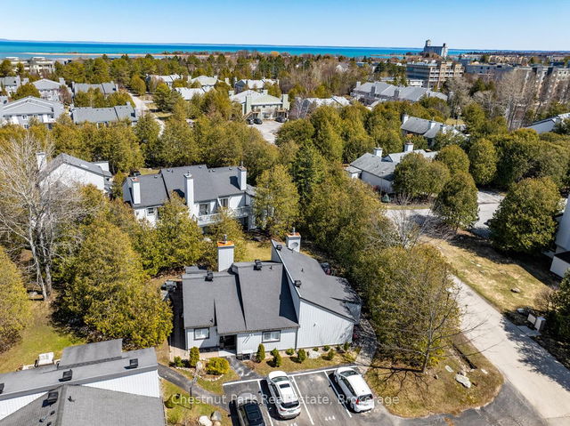 443 Oxbow Crescent