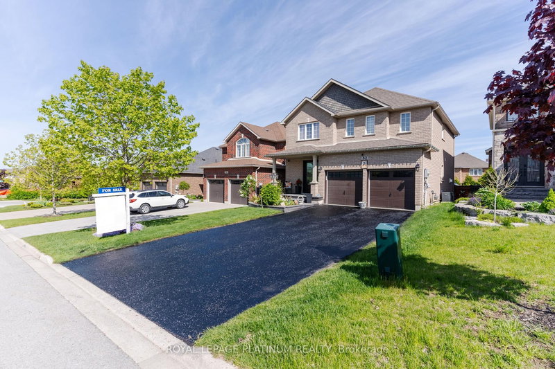 52 Jewel House Lane, Barrie, L4N 8J7 | Image 3