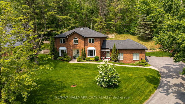 4 IDLEWOOD Drive