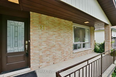 11 Caribbean Dr, Wasaga Beach - Wasaga Beach image-0-1