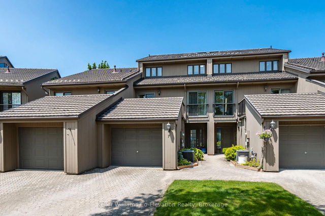 7 - 8 Beck Boulevard