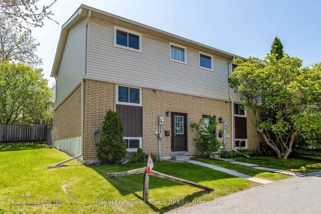 4 - 233 Innisfil Street