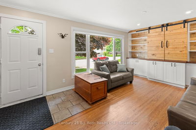 398 Mary St, Orillia - Orillia image-0-3