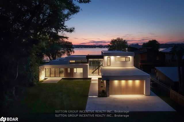 36 White Oaks Road
