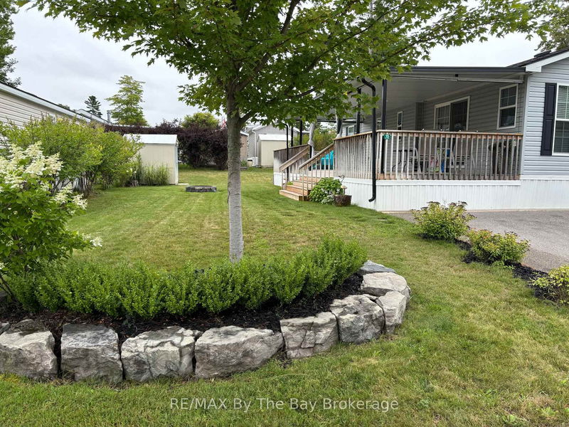 15 Chippewa Tr, Wasaga Beach - Wasaga Beach image-0-0