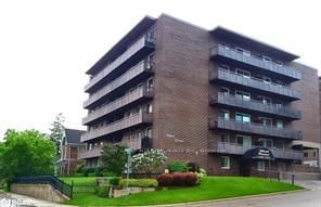 37 - 2 Albert Street