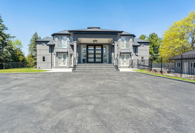 36 Pioneer Trail