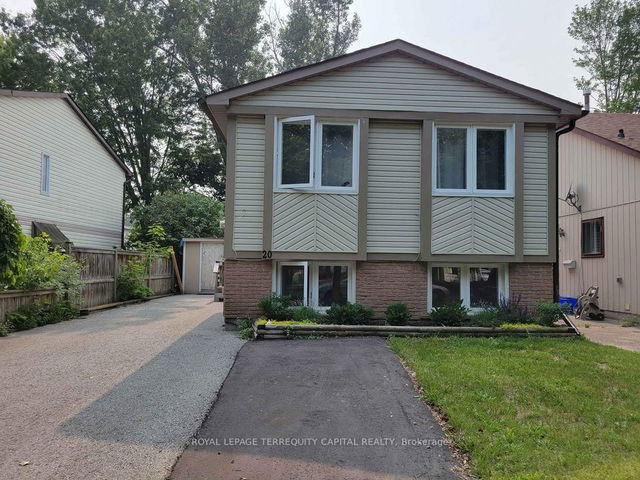 Upper - 20 Mowat Crescent