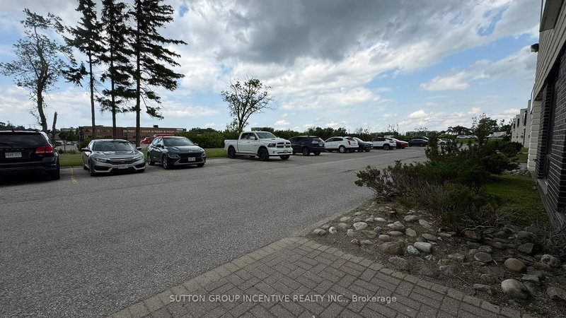 8/9 - 18 Alliance Blvd, Barrie, L4M 5A5 | Image 2