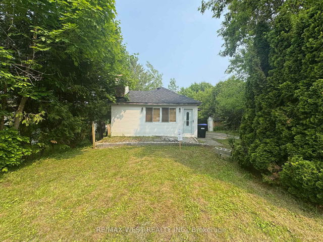 250 Kingfisher Avenue