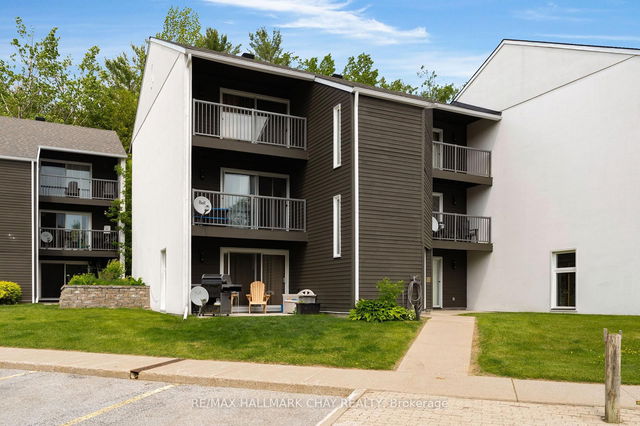 216 - 1102 Horseshoe Valley Road