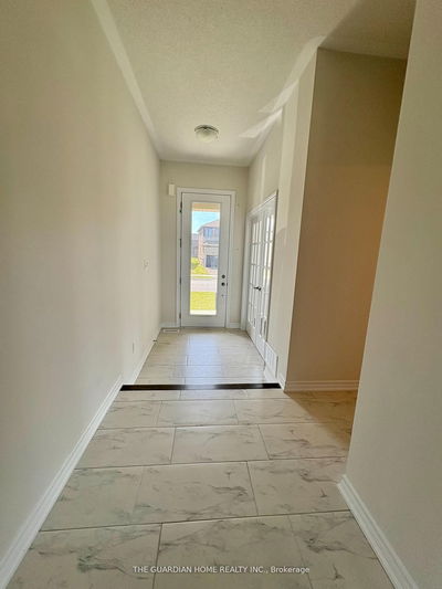 7 Tran St, Wasaga Beach - Wasaga Beach image-0-1
