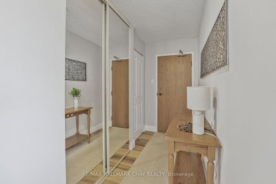 Unit 610 — 65 Ellen Street — photo 6