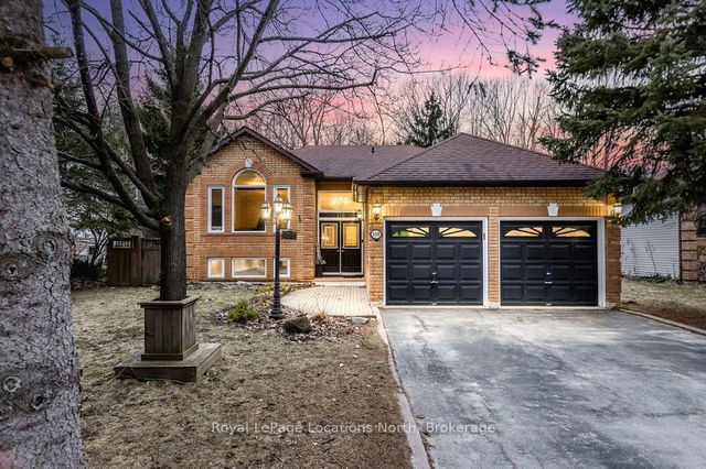 158 FERNBROOK Drive