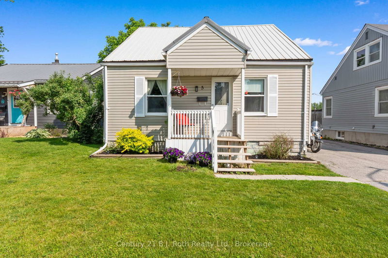 5 Albany Ave, Orillia - Orillia image-0-0