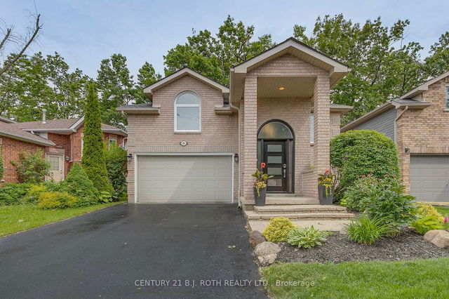 26 Monique Crescent