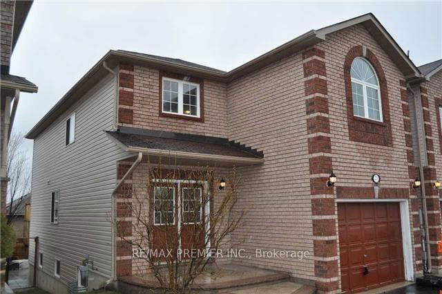 21 COURTNEY Crescent