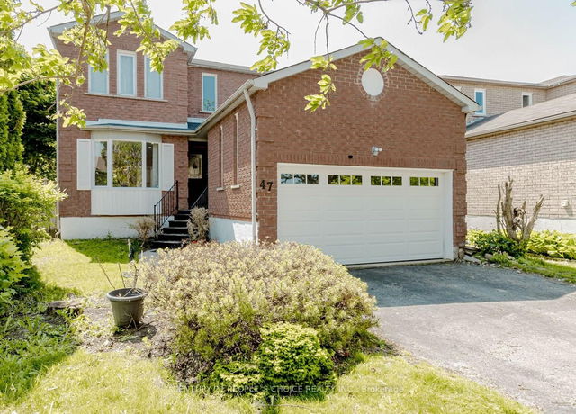 47 Blair Crescent