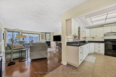 Unit 201 — 585 Atherley Rd, Orillia - Orillia image-0-3