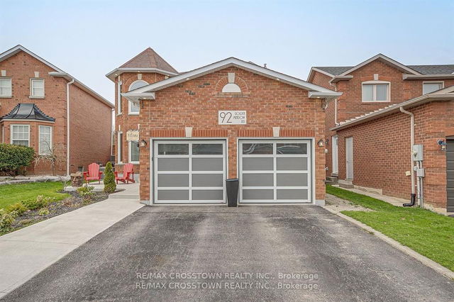 92 Golden Meadow Road