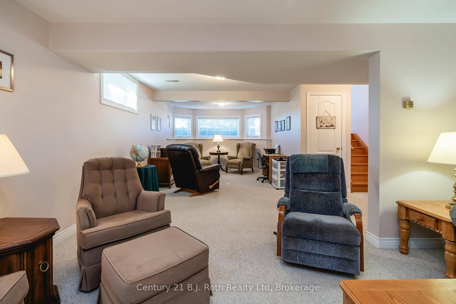 Listing Image 22