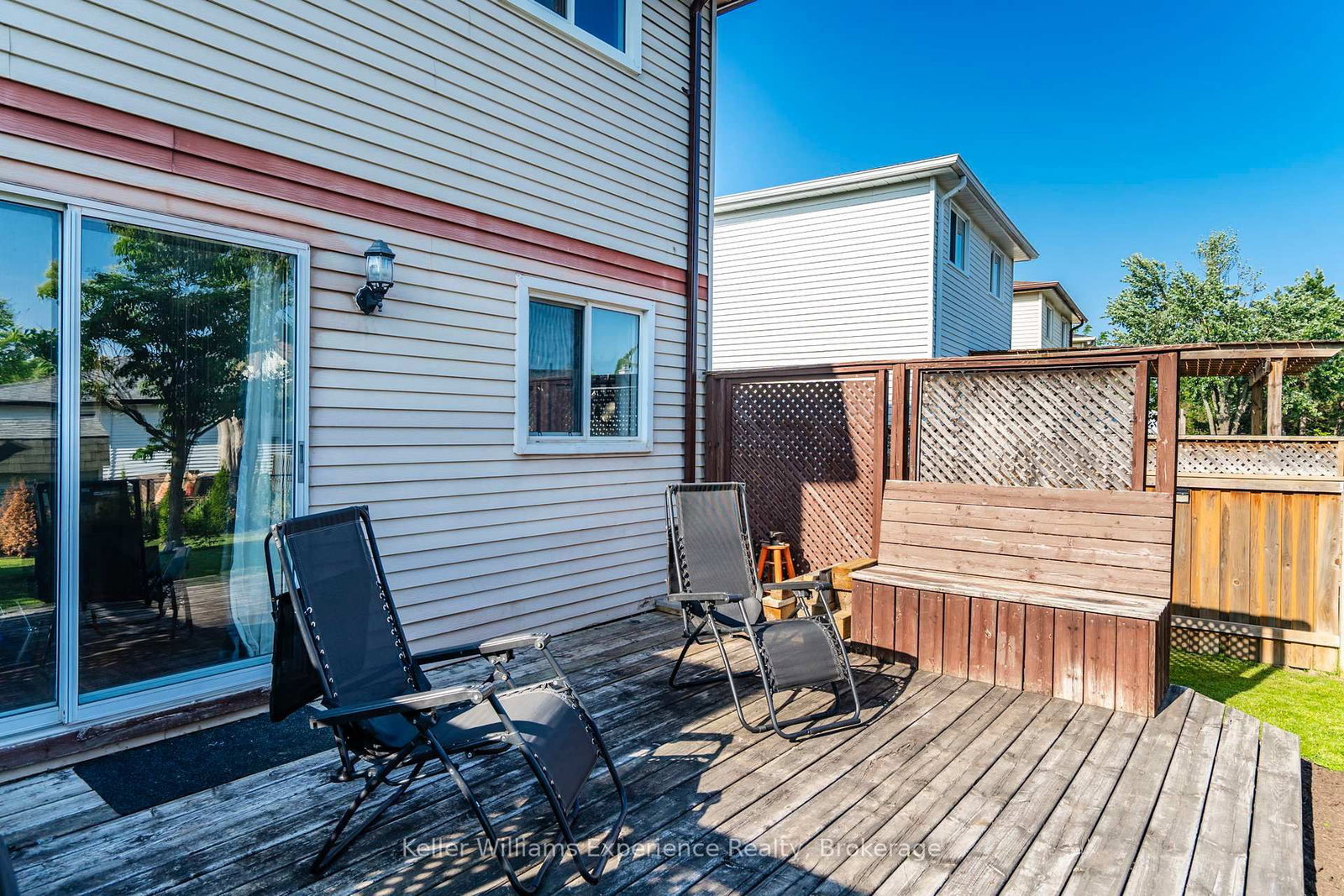 Listing Image 17