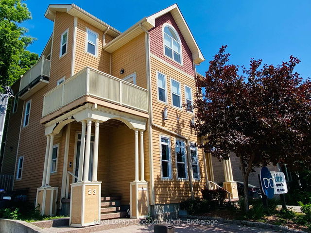 3 - 23 Saint Marie Street