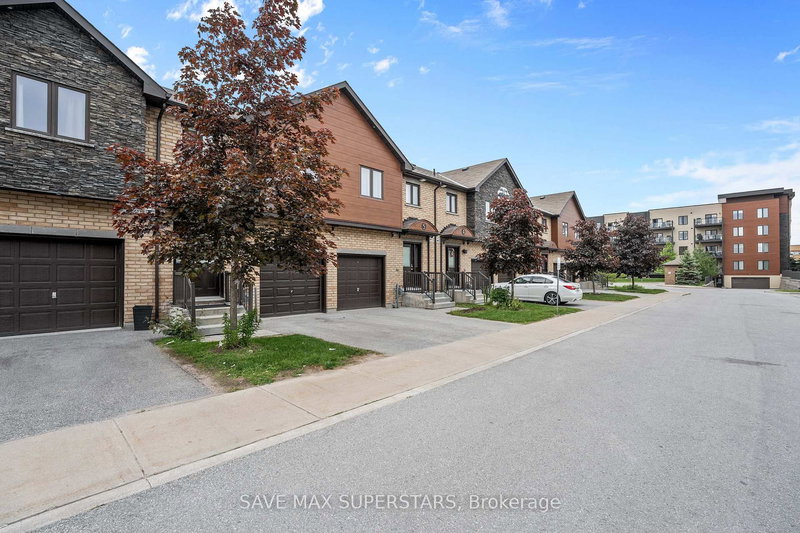 6 - 29 MADELAINE Dr, Barrie, L9J 0G8 | Image 2