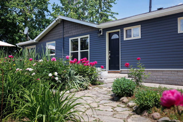 1385 Furniss Drive